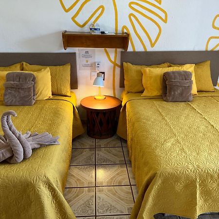 Montemar Hotel Y Bungalows 瓜亚比托斯 外观 照片